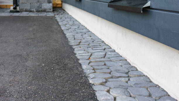 Best Asphalt Driveway Paving in Lawtey, FL